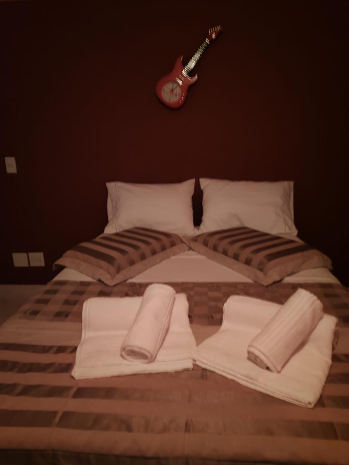 Di Fronte Al Bosco Apartment Санта Тереза Екстериор снимка