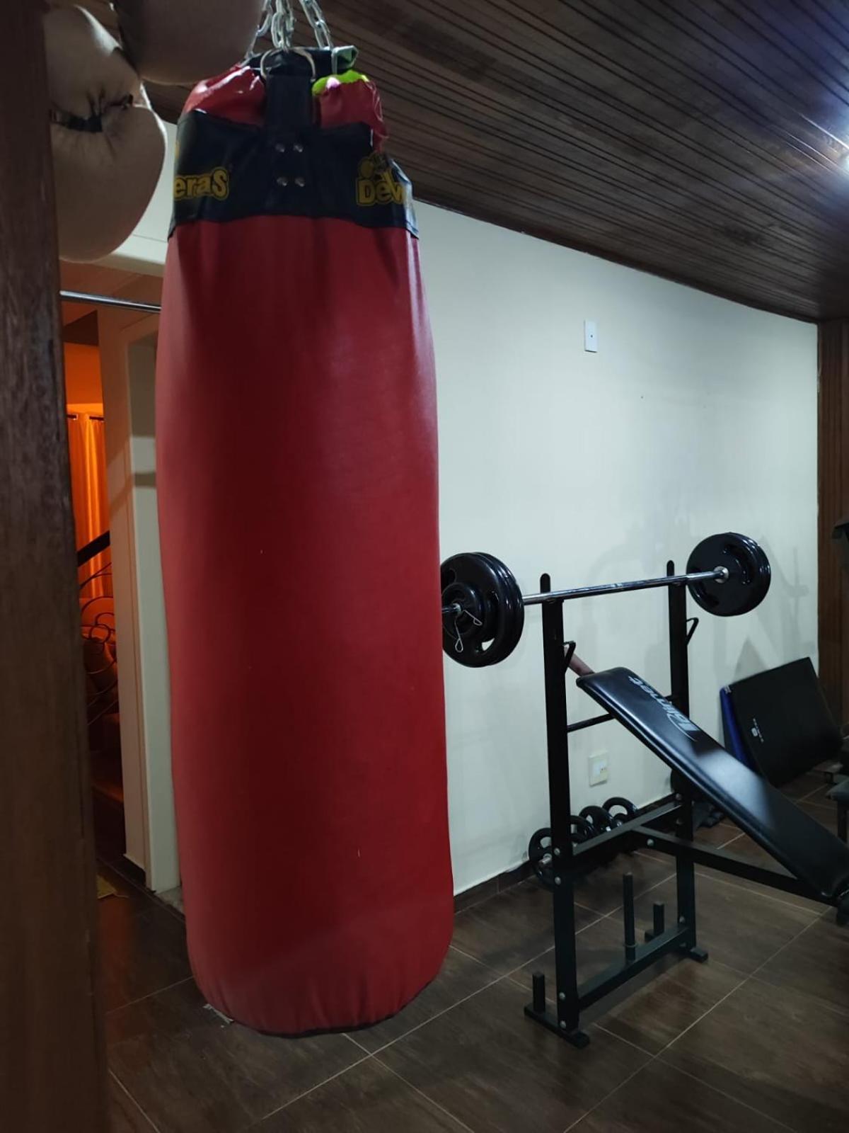 Di Fronte Al Bosco Apartment Санта Тереза Екстериор снимка